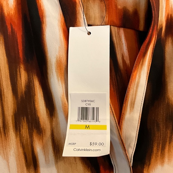 Calvin Klein flutter sleeve shirt, size medium. NWT - Picture 4 of 5